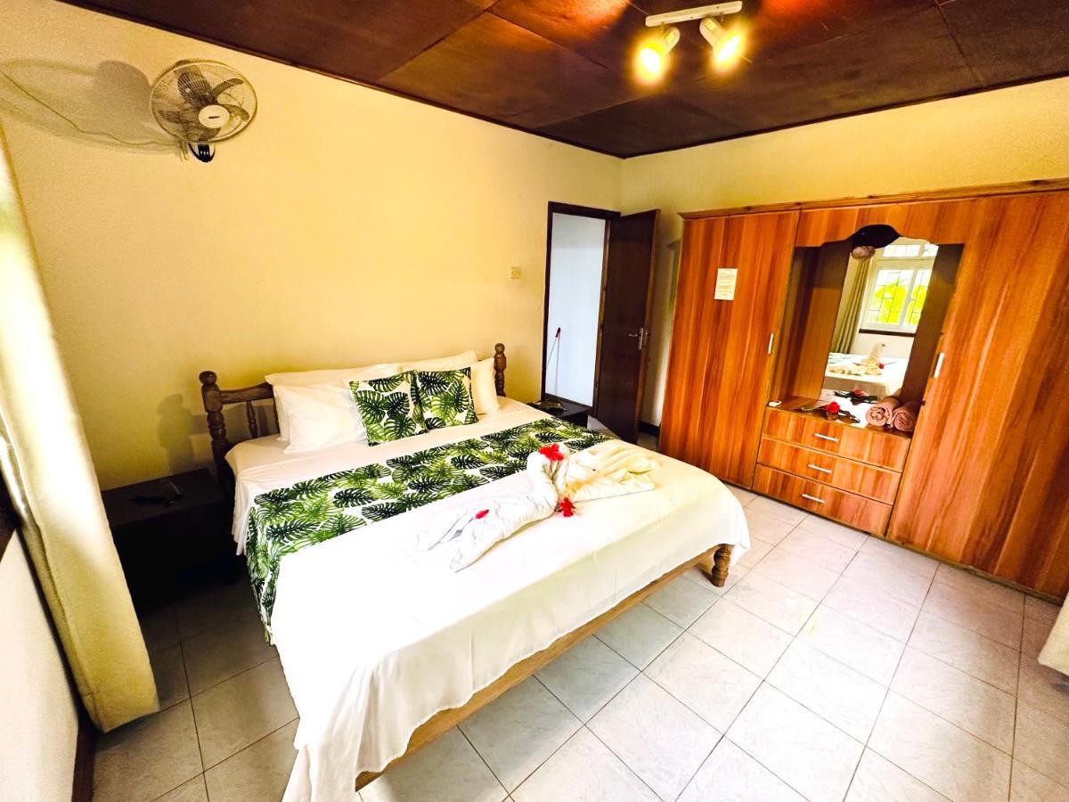 88 Days Self Catering Holidays & Accomodation Baie Lazare  Екстериор снимка